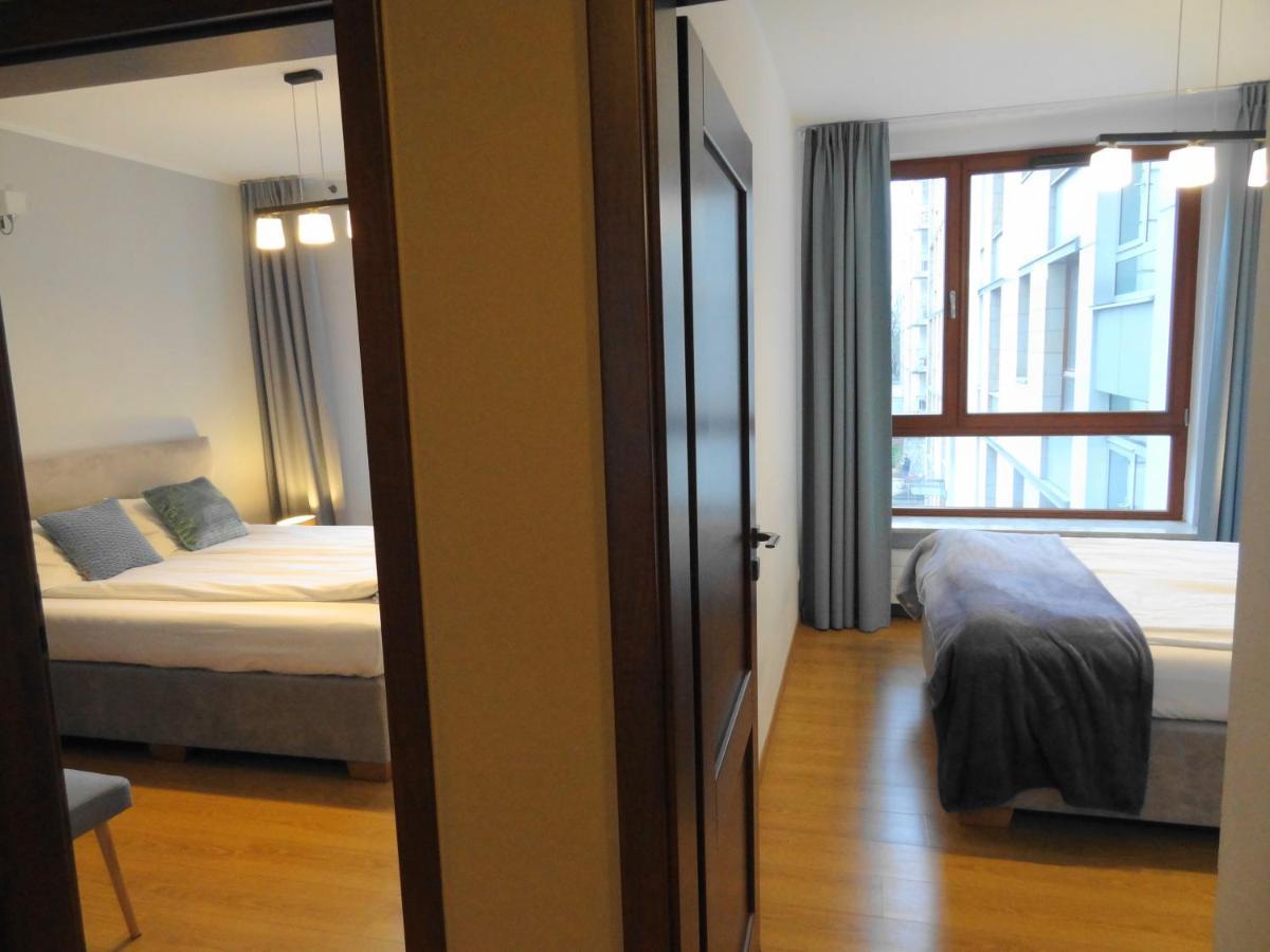 10 Min Do Lotniska, 2 Syp, Ekspres Do Kawy, Kosmetyki Ada, By Visitwarsaw Apartments Kültér fotó